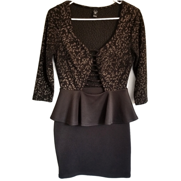 Windsor Criss cross cut Cleavage peplum dress - Picture 6 of 6